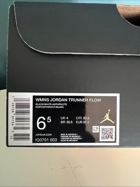 Jordan Trunner Flow Shoe Box – Black, White, Anthracite